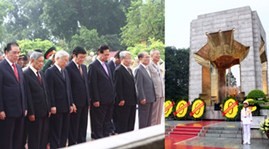 Leaders pay tribute to Uncle Ho on National Day  - ảnh 1